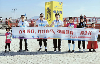 是鷹就應(yīng)該翱翔于藍天！