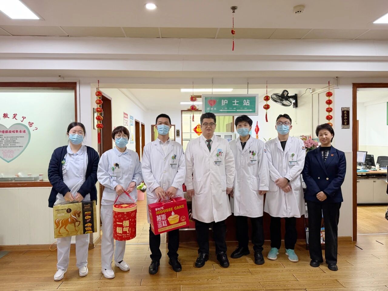 除夕暖守護(hù)，年味不缺席｜用溫情陪患者安愈，伴職工堅(jiān)守